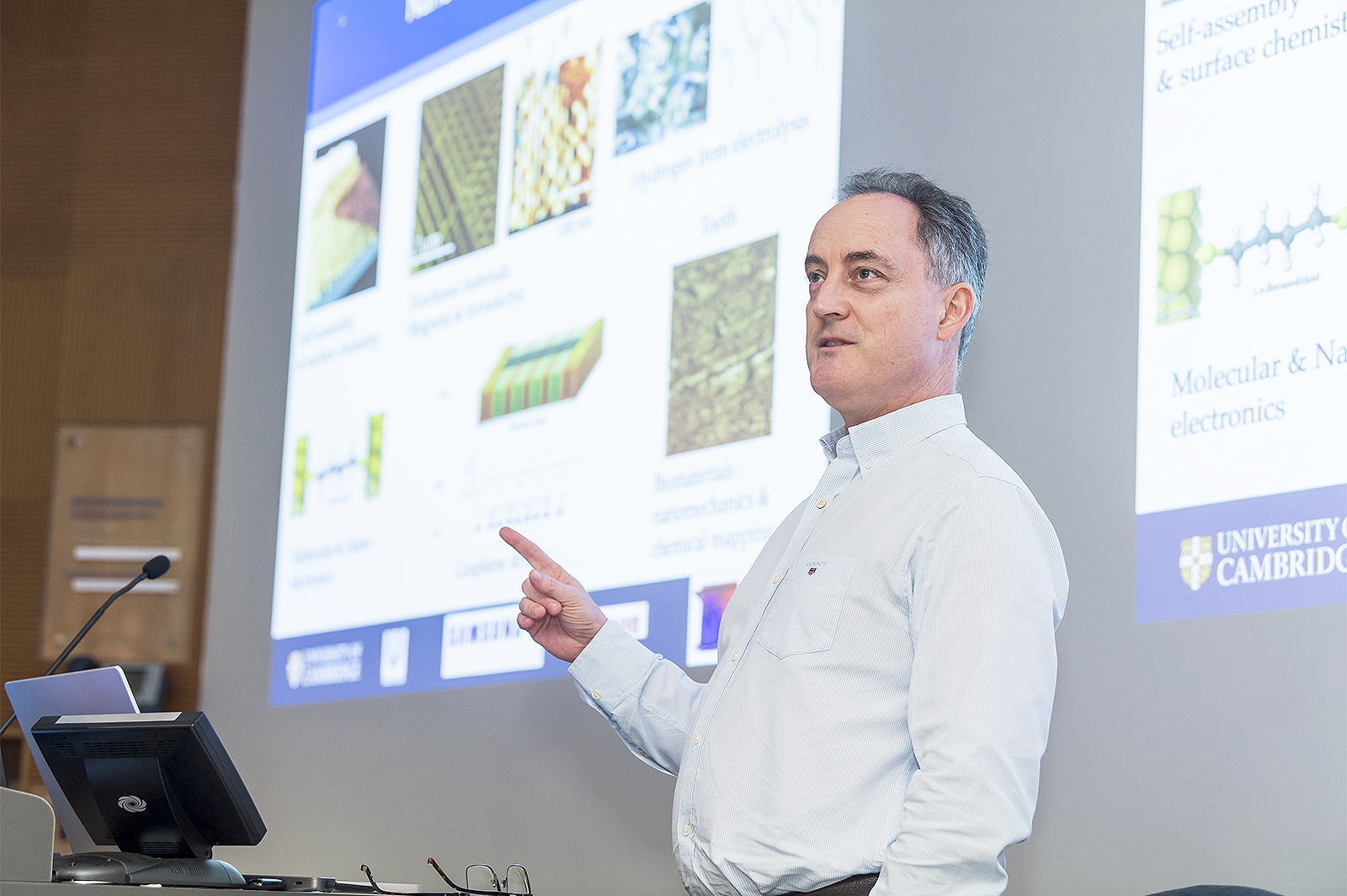 Cambridge scholar engages with CityUHK faculty and students at a Distinguished Visiting Professor Lecture
